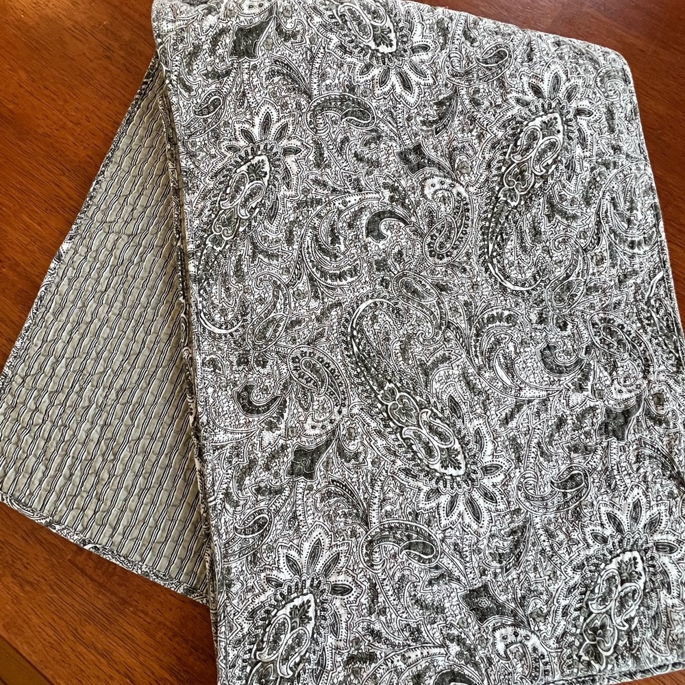 Paisley and Striped Reversible Table Runner​